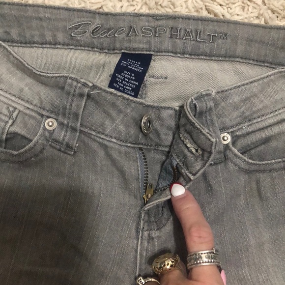 Jeans - Picture 3 of 6